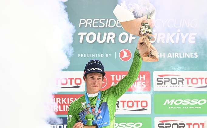 Fransa Bisiklet Turu'nun 13. etab�n� Jasper Philipsen kazand�