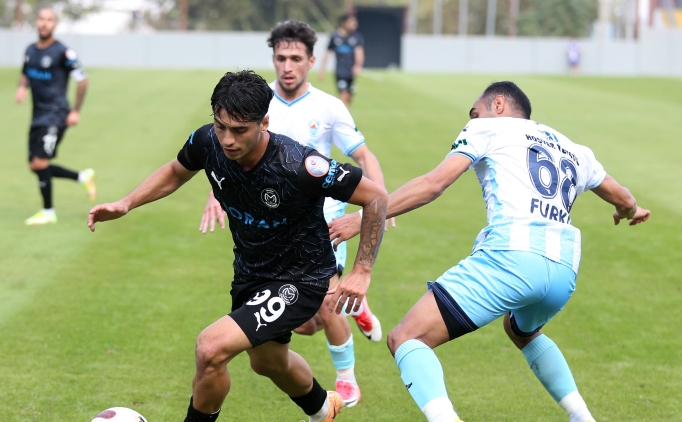 Manisa'da Do�ukan Emeksiz tak�mdan ayr�ld�