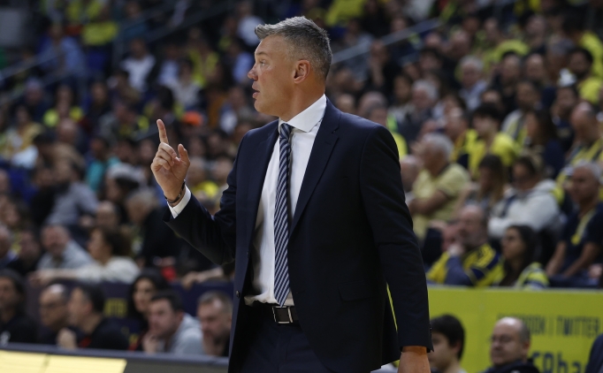 Fenerbahe, Sarunas Jasikevicius ile tarih yazyor