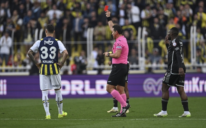 Be�ikta�, Kad�k�y'de k�zar�yor