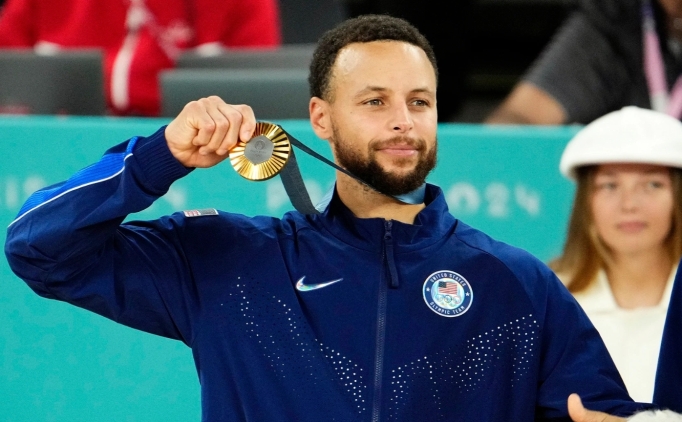 Curry, 62 milyon dolarlk kontrat iin tarih belirleyecek 