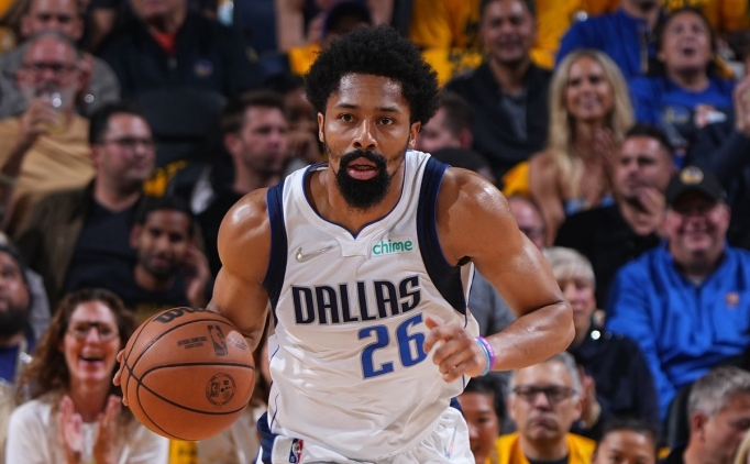 Dallas, Spencer Dinwiddie'yi kadrosuna katt