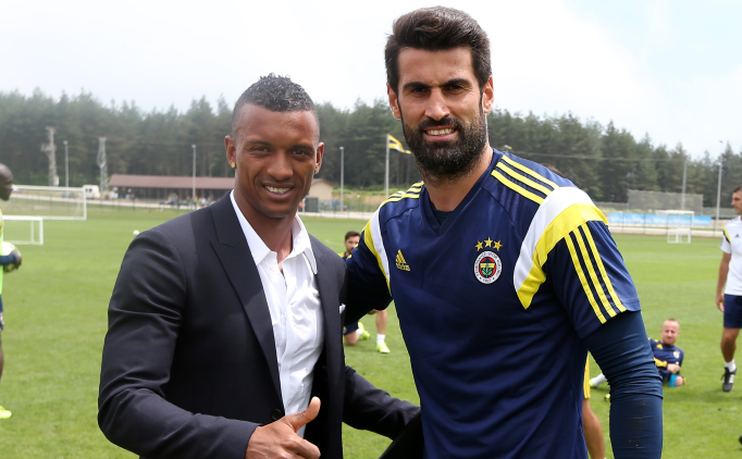 Luis Nani'den Volkan Demirel paylam!