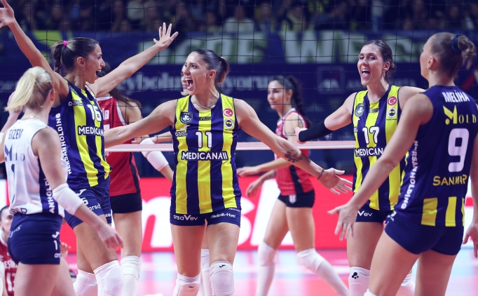 Fenerbahe Medicana, derbide Beikta Ayos'a set vermedi