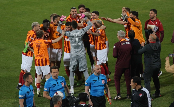 Galatasaray, anlurfa'da taraftar iin oynad