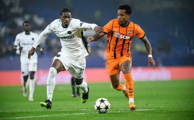 Shakhtar Donetsk'ten ampiyonlar Ligi'nde ilk galibiyet!