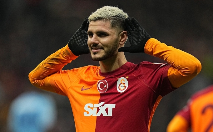 Okan Buruk'tan Galatasaray'a Icardi mjdesi