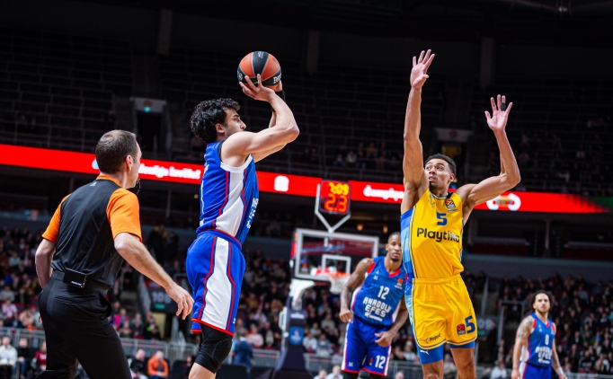 Anadolu Efes'ten st ste ikinci galibiyet!