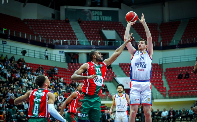 Anadolu Efes ilk finalist oldu