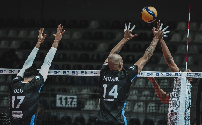 Halkbank, Kupa Voley'de yar finale ykseldi