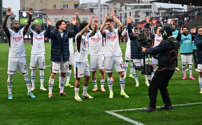 Berat �zdemir: ''Hocam�z�n kula��m�z� �ekmesiyle reaksiyon verdik''