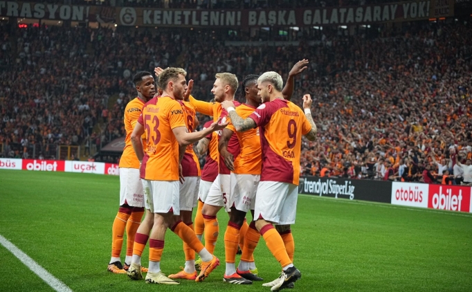 Galatasaray'da gerginlik takm ateledi