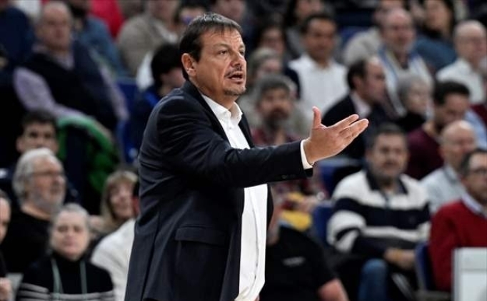 Ergin Ataman krizi derinleiyor: TBF yeni hoca iin dmeye bast!