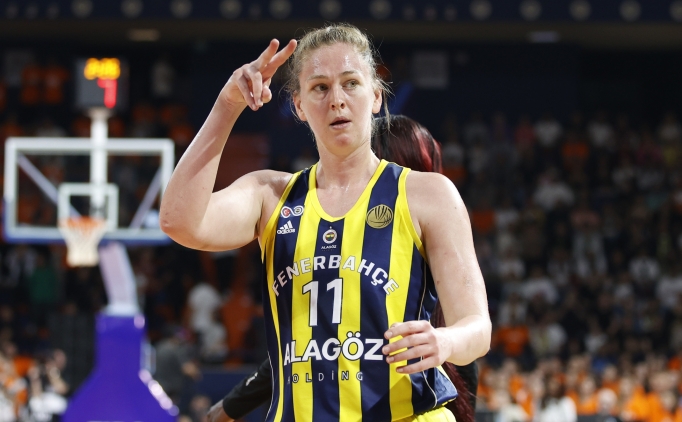 Emma Meesseman, 1 yl daha Fenerbahe'de