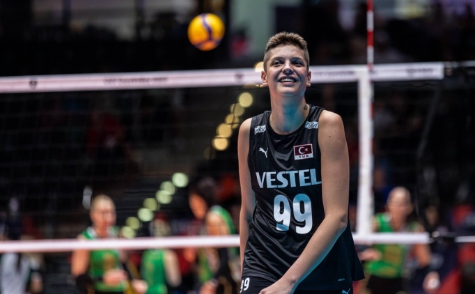 Ebrar Karakurt, Rusya Ligi'nde sezonun MVP'si!