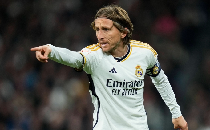 Modric'ten szleme aklamas