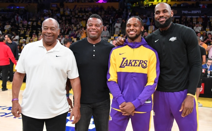 Griffey Jr.'n Bronny'ye tavsiyesi: 'Kendin ol, sen baban deilsin; kimse deil'