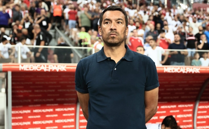 Giovanni van Bronckhorst: ''Oyuncular�m�z her �eyi verecek''