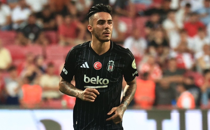 Be�ikta�'ta Emirhan Top�u sol bekte g�rev yapacak