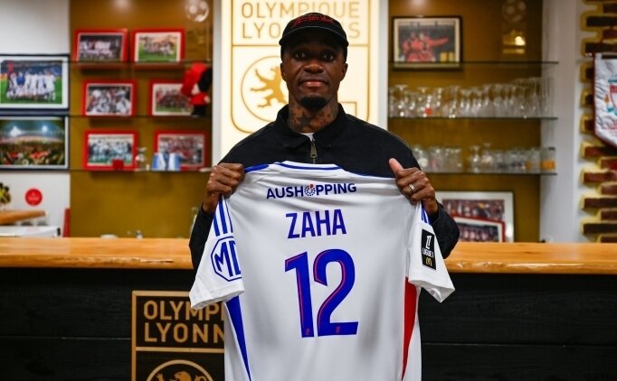 Wilfried Zaha, G.Saray'dan ayrldna piman