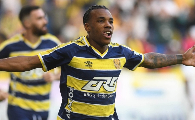 Garry Rodrigues, Sivasspor'un yolunu tuttu