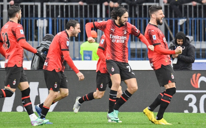 Milan deplasmanda 3 golle gld