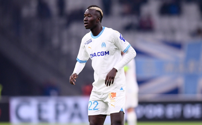 Fenerbahe'den orta saha ata: Pape Gueye!