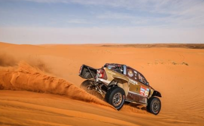 2024 Dakar Rallisi'nin 10. etab tamamland