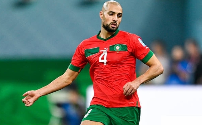 Sofyan Amrabat, futboluyla byledi