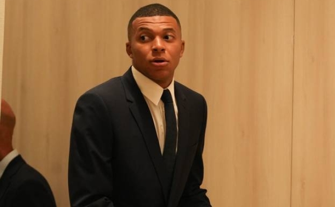 Kylian Mbappe, Caen'in yeni sahibi oldu