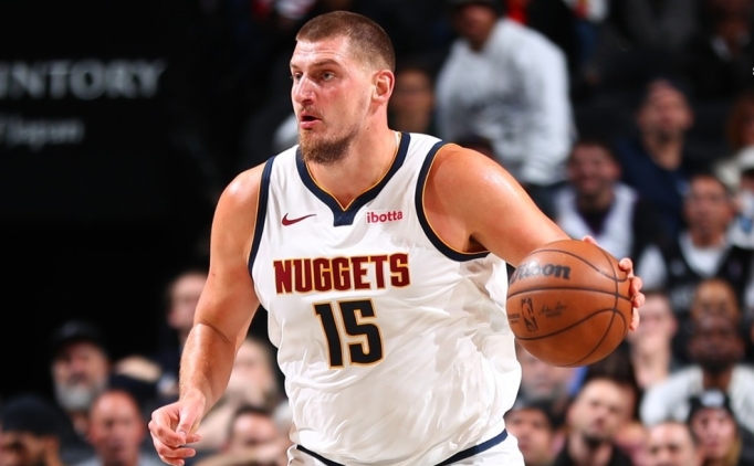 Jokic 29-18-16 yapt, yine NBA tarihine geti!