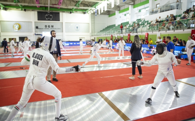 Milli pentatletlerden erken veda