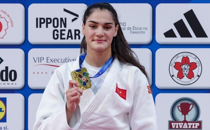 Milli judocu Sinem Oru�, d�nya y�ld�zlar 3'�nc�s� oldu