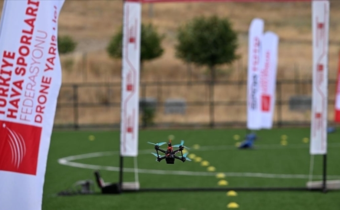 THSF �HA T�rkiye �ampiyonas�'nda s�ralama heyecan� devam ediyor