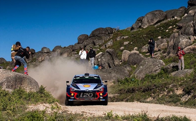 Monte Carlo'da kazanan Thierry Neuville oldu