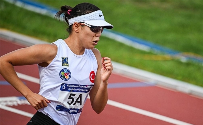 Milli pentatlet �lke �zy�ksel, M�s�r'da finale y�kseldi