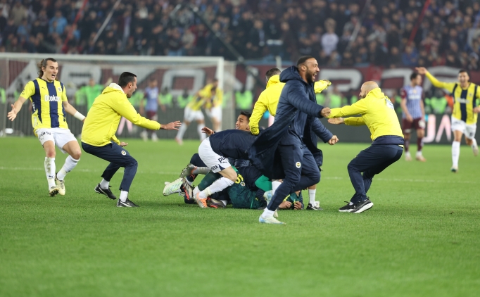 Cenk Tosun'dan Mourinho paylam!