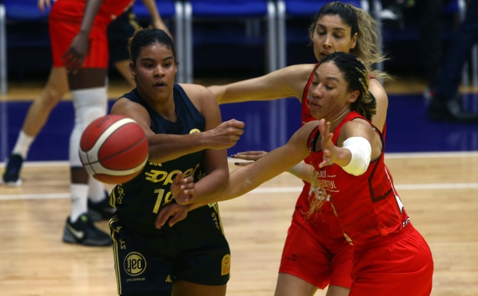 Fenerbah�e Opet, Basketbol Kad�nlar S�per Ligi'nde yar� finalde!