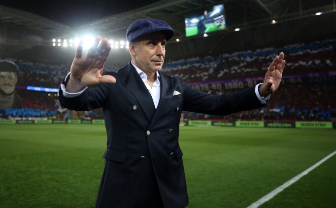 Abdullah Avc�, S�per Lig'e Rizespor ile d�n�yor!