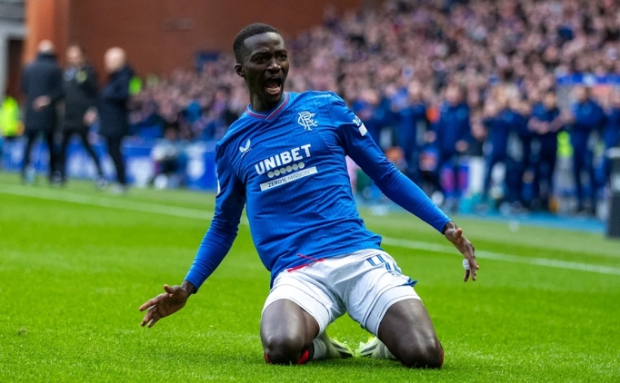 Be�ikta�'a yeni orta saha: Diamonde