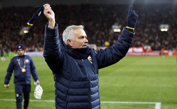 Jose Mourinho, Ancelotti ile say�lar� e�itledi