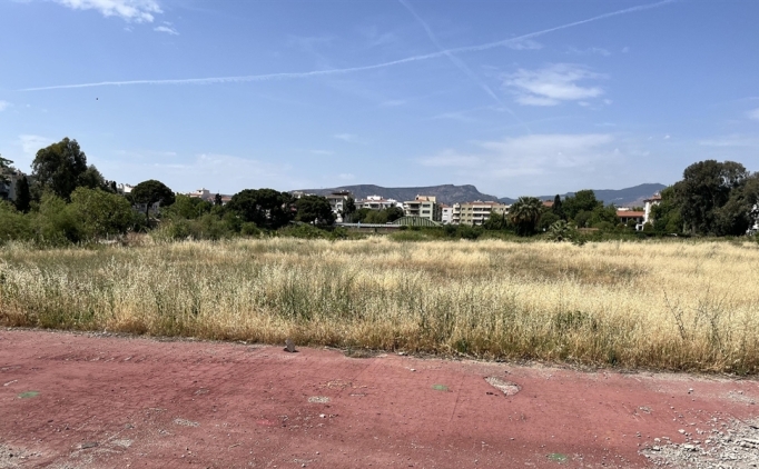 Kar��yaka'n�n stat isyan�