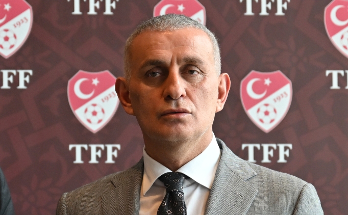 brahim Hacosmanolu'ndan yabanc hakem aklamas