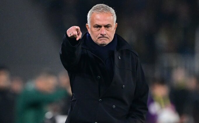 Jose Mourinho: 'Benim i�in her �eylerini verdiler'
