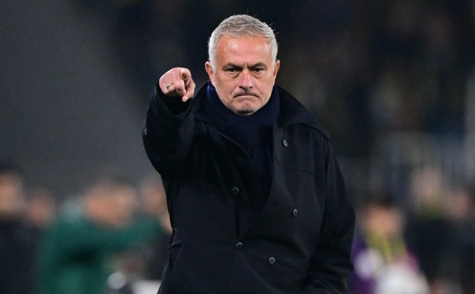 Fenerbah�e'de Mourinho �a�k�nl���!