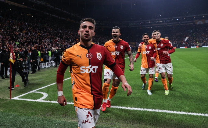 Galatasaray'da Yunus Akgün için derbi gelişmesi!