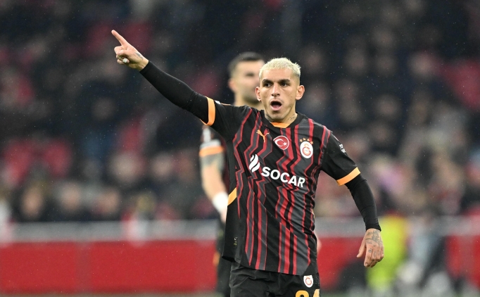 Galatasaray'da 3 isim geri dönüyor!