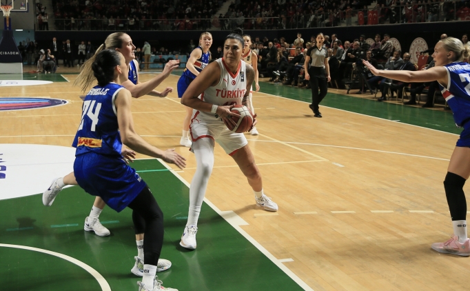 A Milli Kadın Basketbol Takımı, Romanya'ya konuk olacak