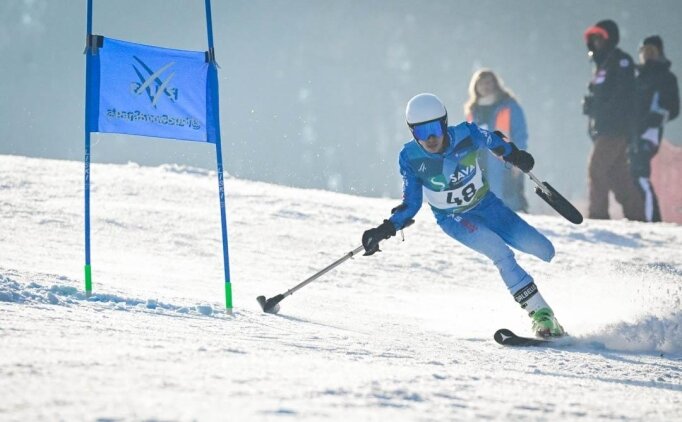 Harun Mut'tan tarihe ge�en m�cadele