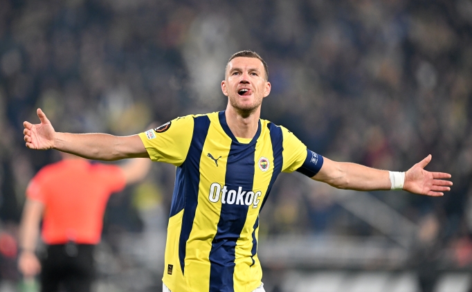 Sporx: Edin Dzeko'nun elinde kırık tespit edildi